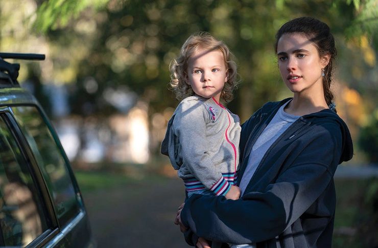 ‘Maid’ Star Margaret Qualley on Building Relationship With Child Actor Rylea Nevaeh Whittet: “We Were Really Glued Together”