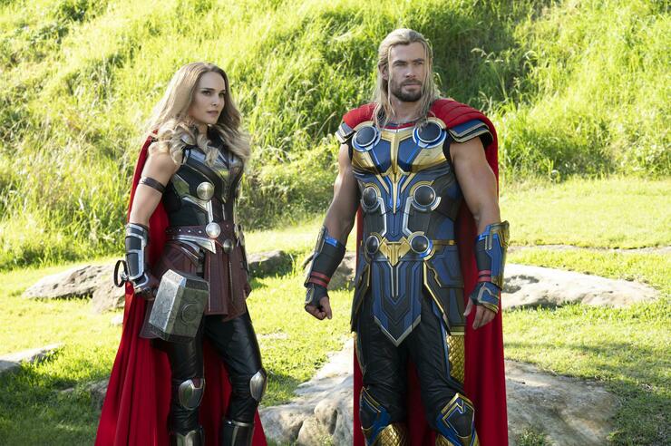 "Thor: Love and Thunder" is pure bonkers filmmaking: Review | AP News